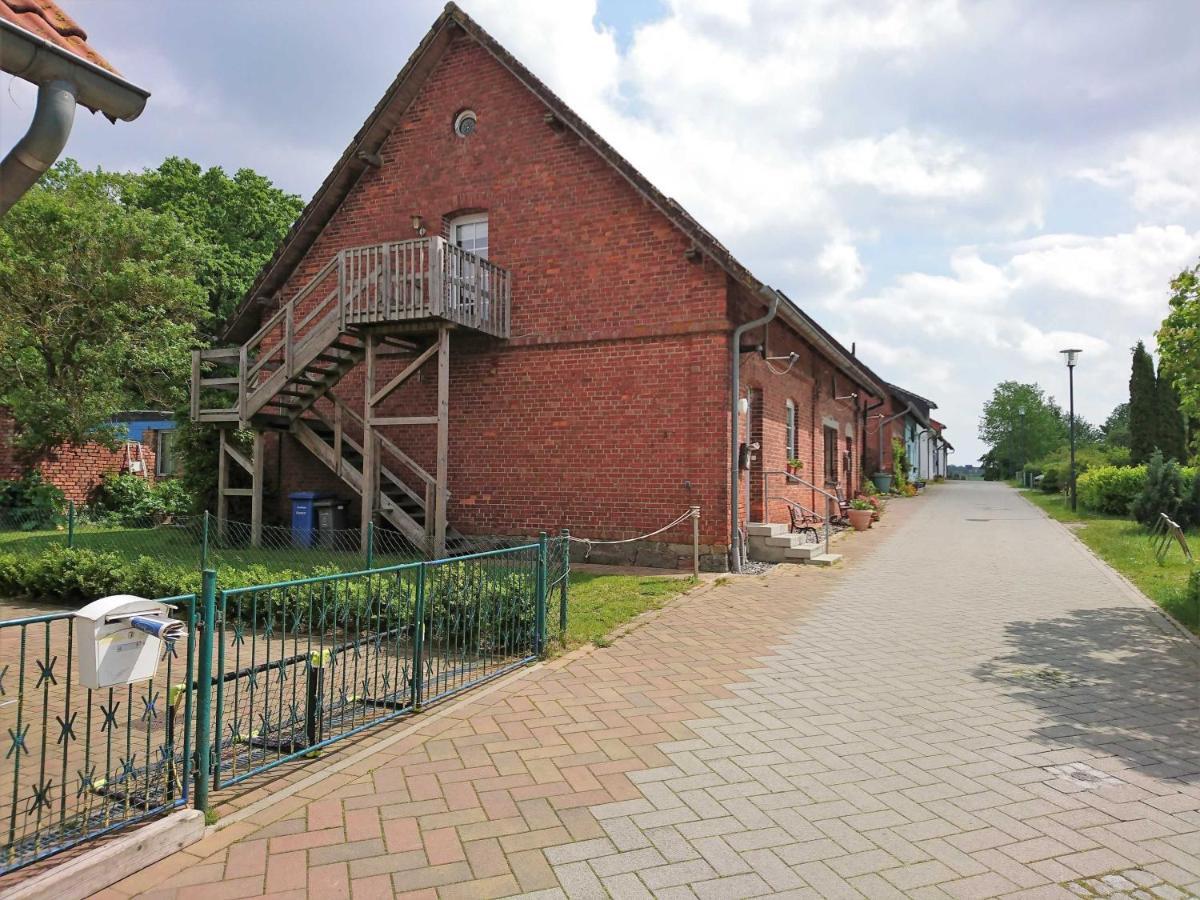 Ralswiek, Jarnitz 8 *